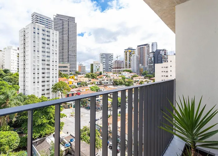 Charlie Onze22 Vila Madalena